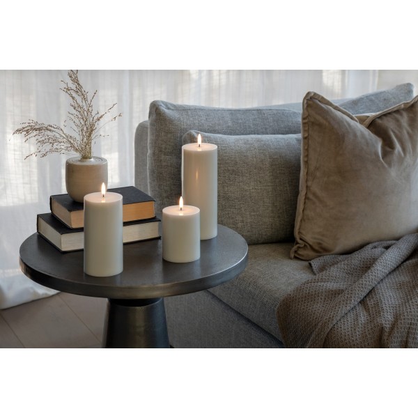 Bougie LED pilier ivoire finition lisse 7